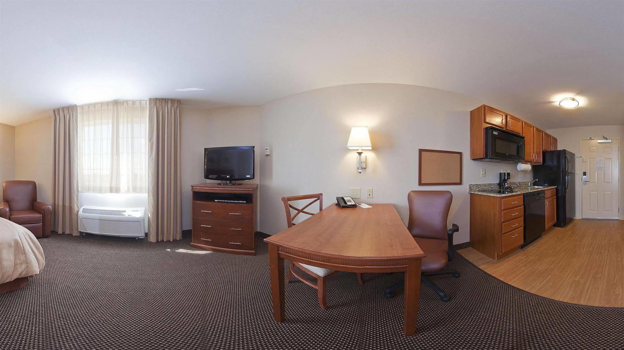 Candlewood Suites Lafayette By Ihg Dış mekan fotoğraf
